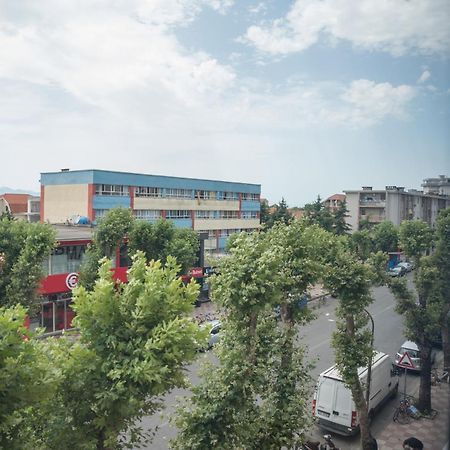 Erbi'S Home Shkodër Buitenkant foto